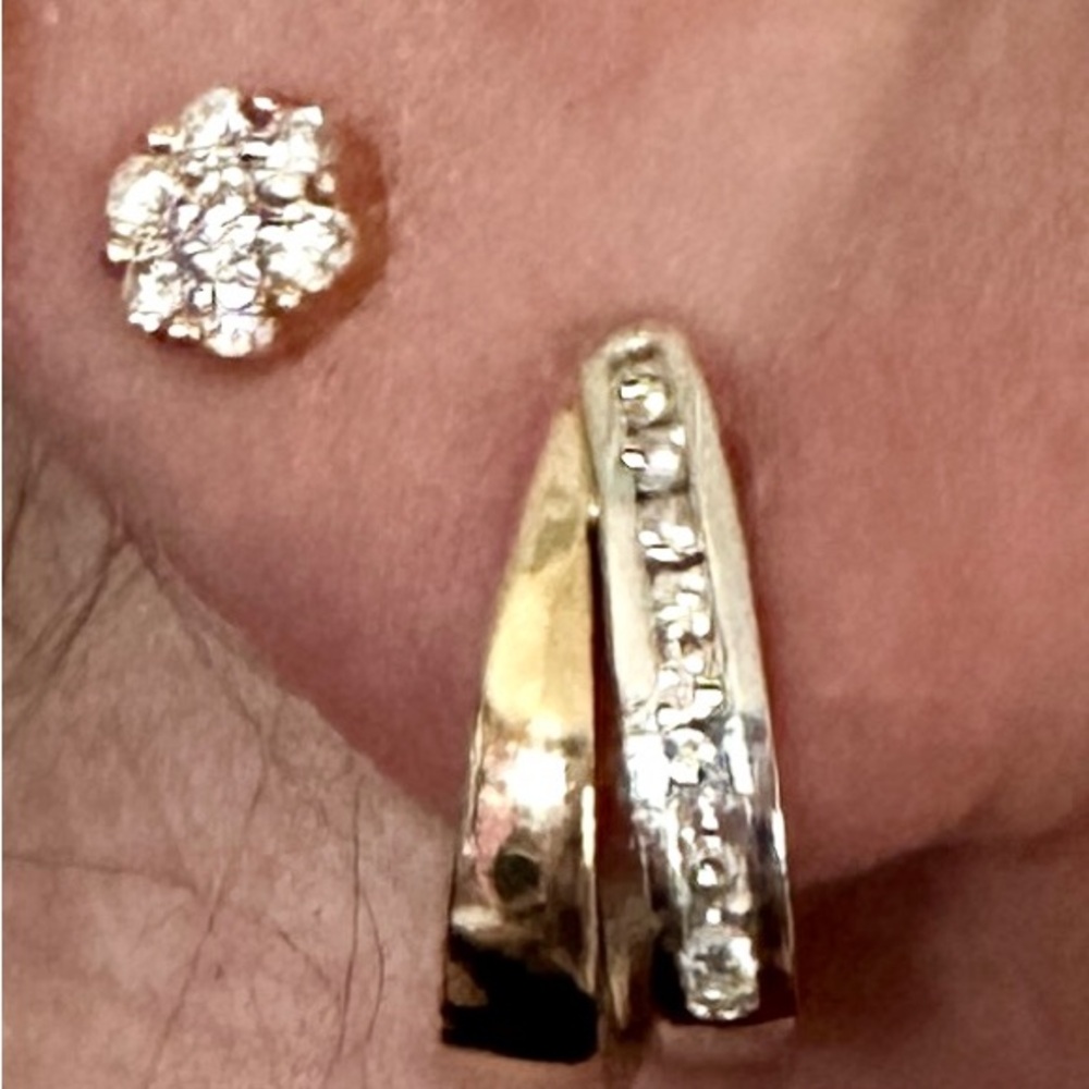Elegant yellow and white Gold Diamond Women's Earrings